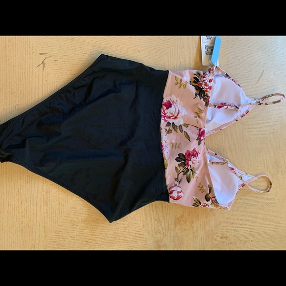 Cupshe PINK BLOSSOM FLORAL ONE-PIECE SWIMSUIT - Picture 8 of 8